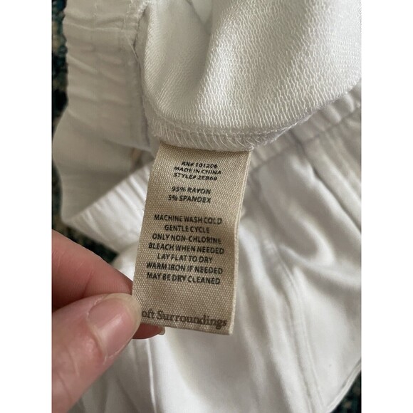 Soft Surroundings Fresh Air French Terry Shorts White Size Medium EUC‎ - Picture 7 of 7